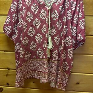 ViVI Dusty Rose Printed Tassel V-Neck Tunic